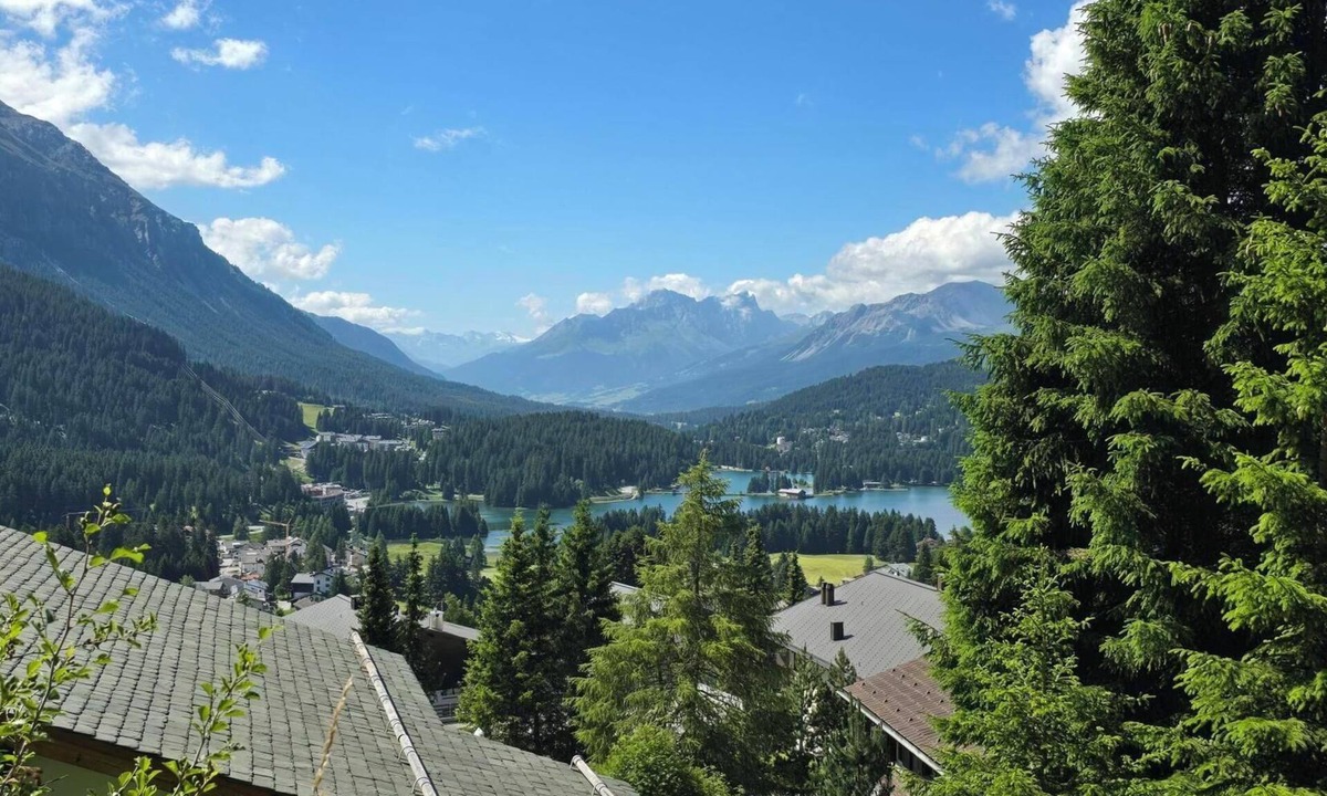 Valbella Apartment | 3 ½ room vacation apartment Sur Lai in Valbella - ski-in/ski-out