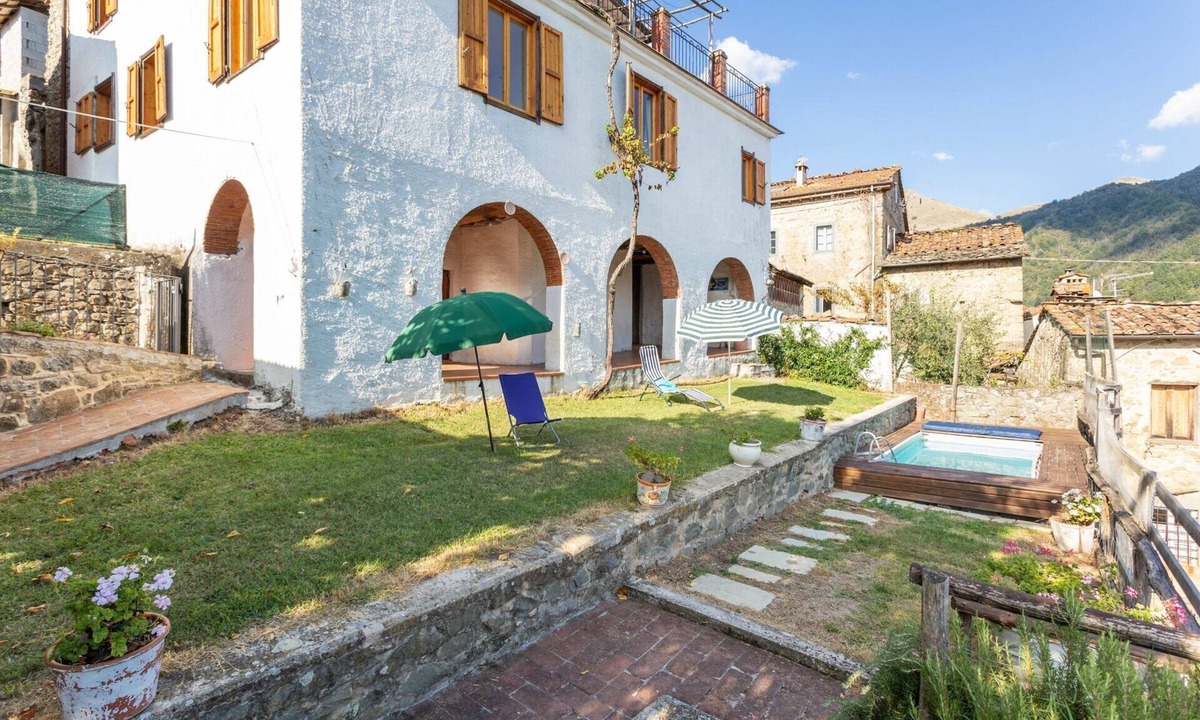 Bagni di Lucca House | ALICE, 4 bedrooms villa with Private swimming pool and outdoor