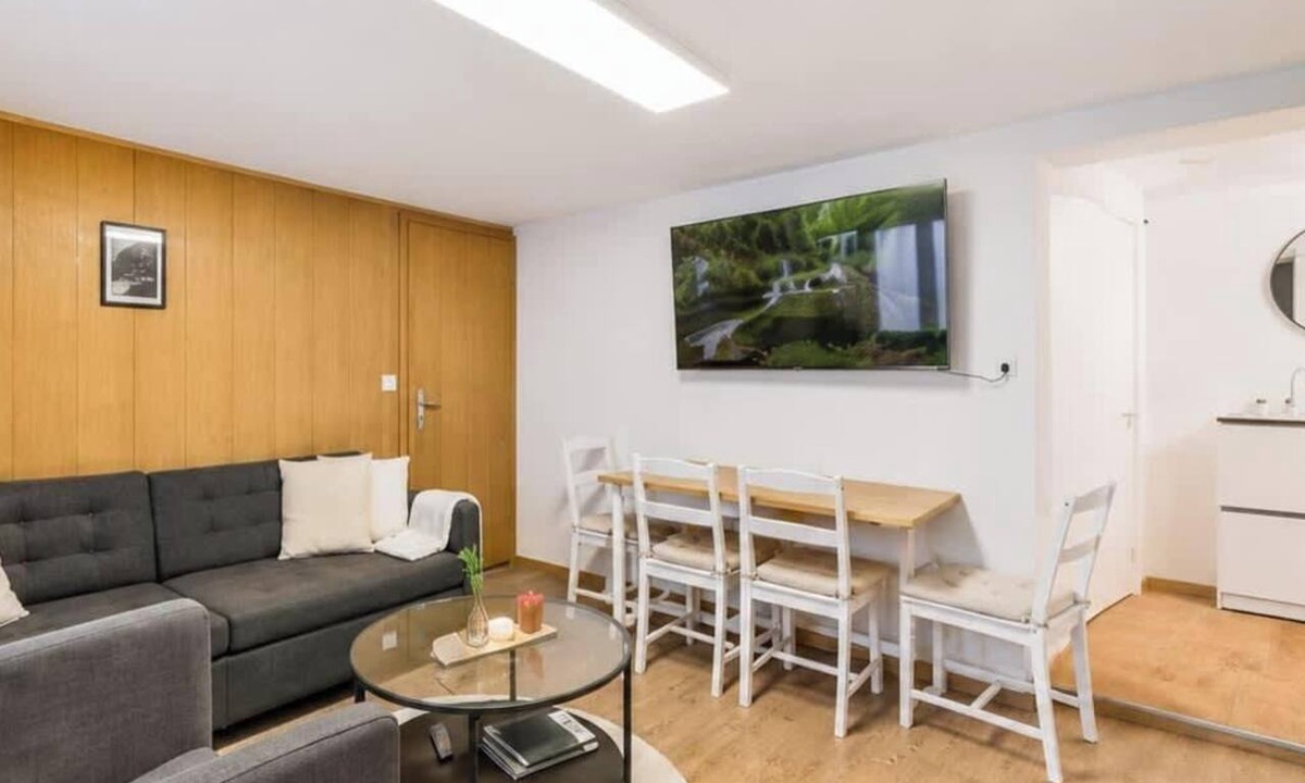 Randa Apartment | Alpine Apartment with Mountain Views near Zermatt
