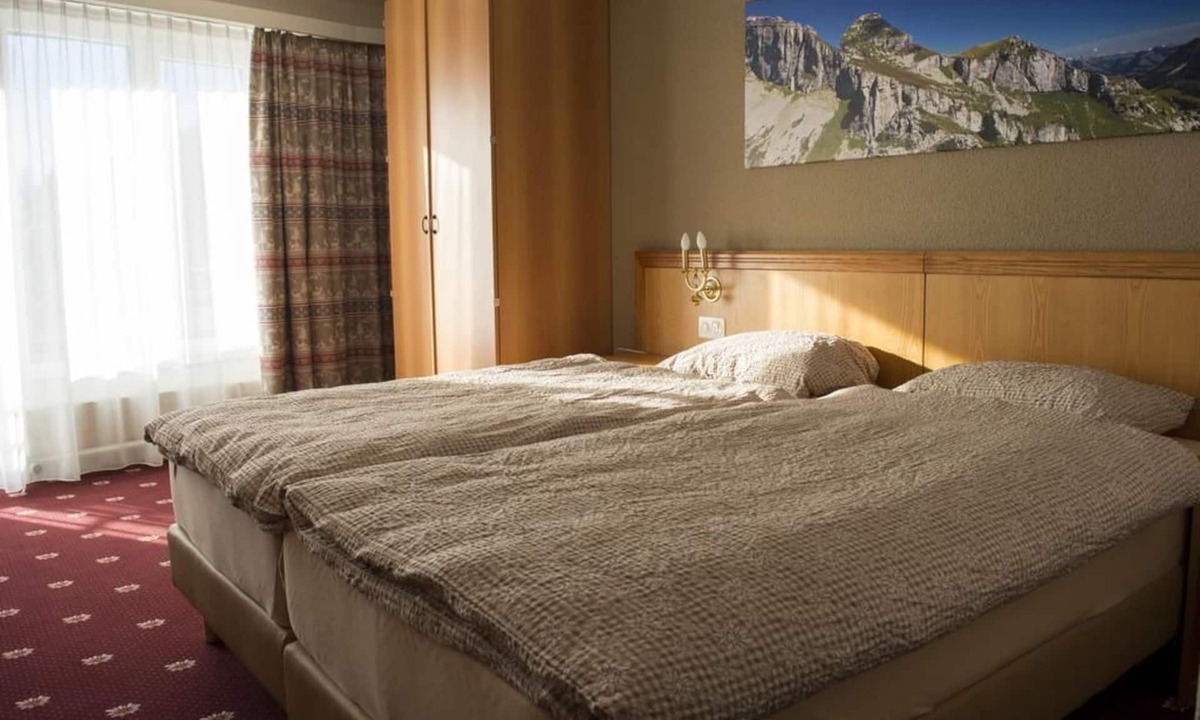 Leysin Hotel | Alpine Classic Hotel