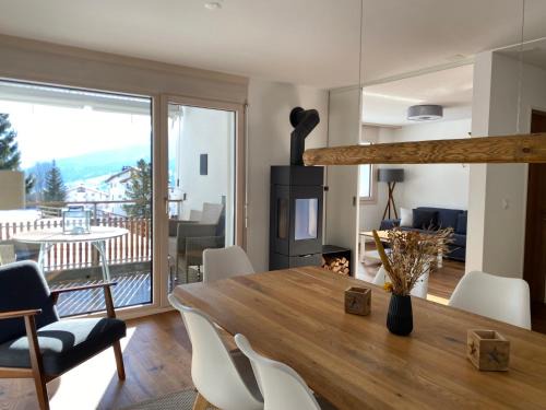 Lantsch-Lenz Apartment | Ansàna