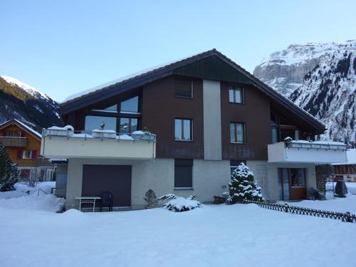 Engelberg Apartment | Apartment Chalet Bergblick by Interhome