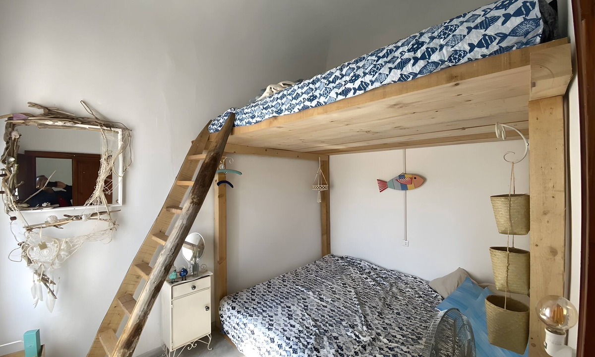 Marina di Campo Apartment | Apartment 'La Marina' with Sea View, Wi-Fi and Air Conditioning