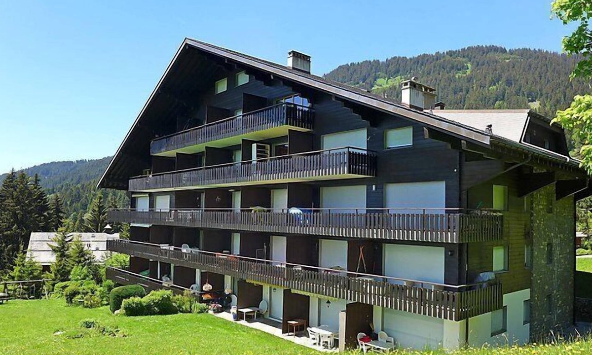 Villars-sur-Ollon Apartment | Apartment Marignac 15 in Villars - 4 persons, 2 bedrooms