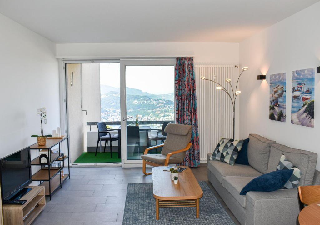 Lugano Apartment | Apartment Residenza Monte Bré - Apt-204 Haus2 by Interhome
