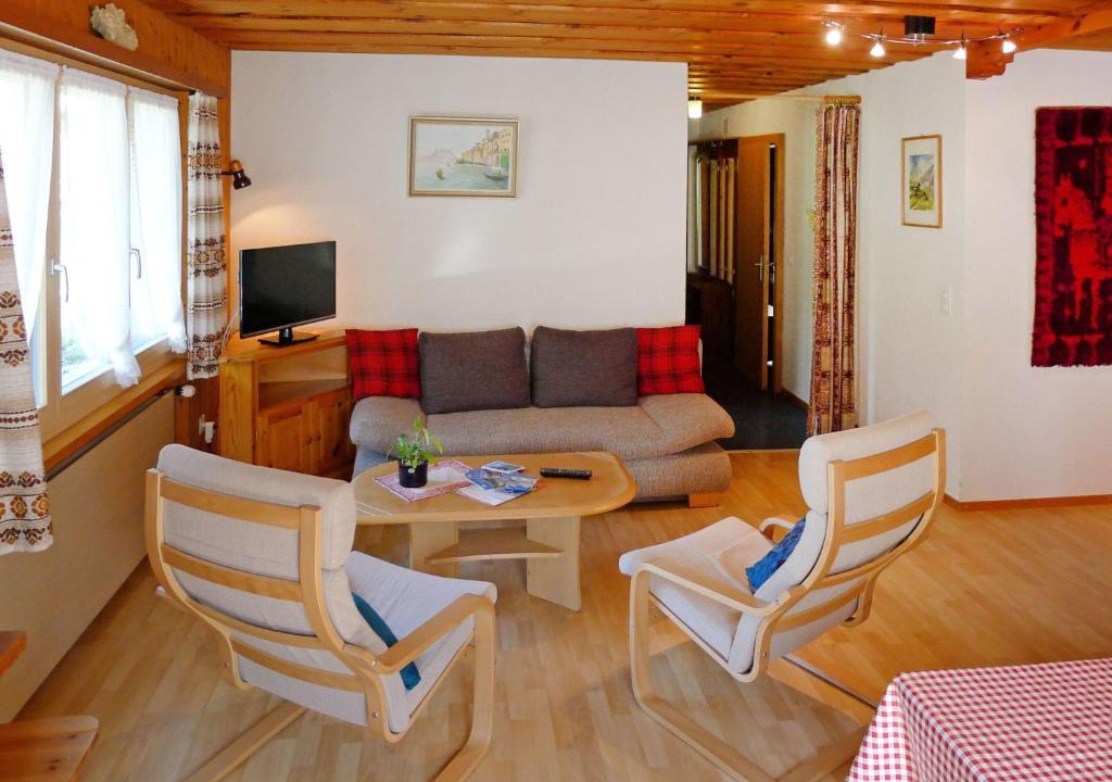 Elm Apartment | Apartment Untertal by Interhome