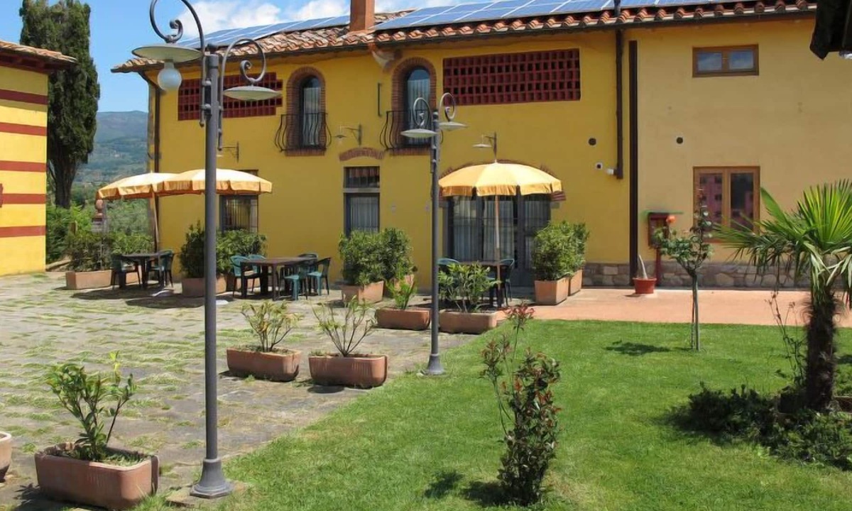 Pian di Sco Apartment | Apartment Villa Monnalisa in Pian di Scò - 4 persons, 1 bedrooms