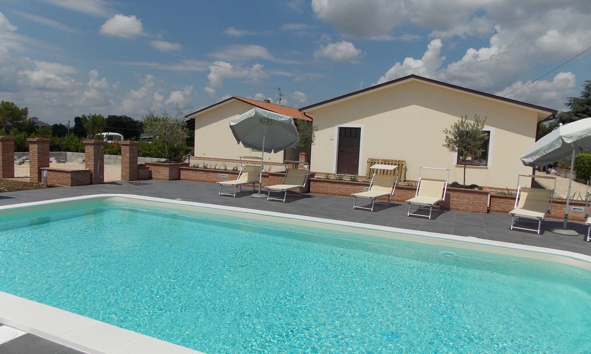 Spello Apartment | Apartment with swimming pool surrounded by park at 1km from of Spello