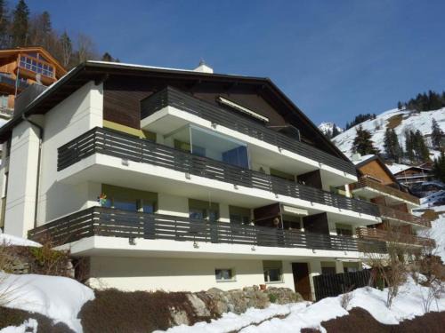 Engelberg Apartment | Apartment Zügstrasse 4 by Interhome
