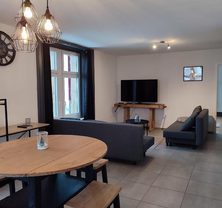 Couvet Apartment | Au 2me est, Couvet