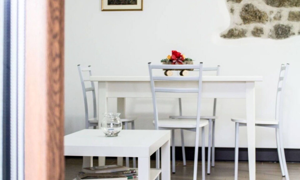 Ovaro Apartment | Beautiful apartment for 4 guests with WIFI, TV, balcony and pets allowed