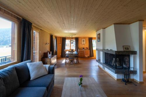 Feutersoey Apartment | Beautiful Apartment With Stunning View - Chalet Mutthorn