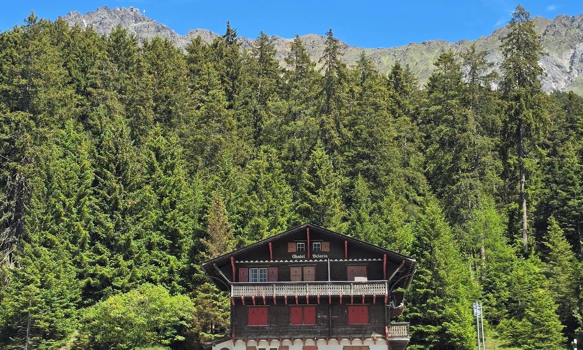 Valbella Apartment | Belaria Vacation Rental on Heidsee – just a 3-minute walk from the Rothornbahn