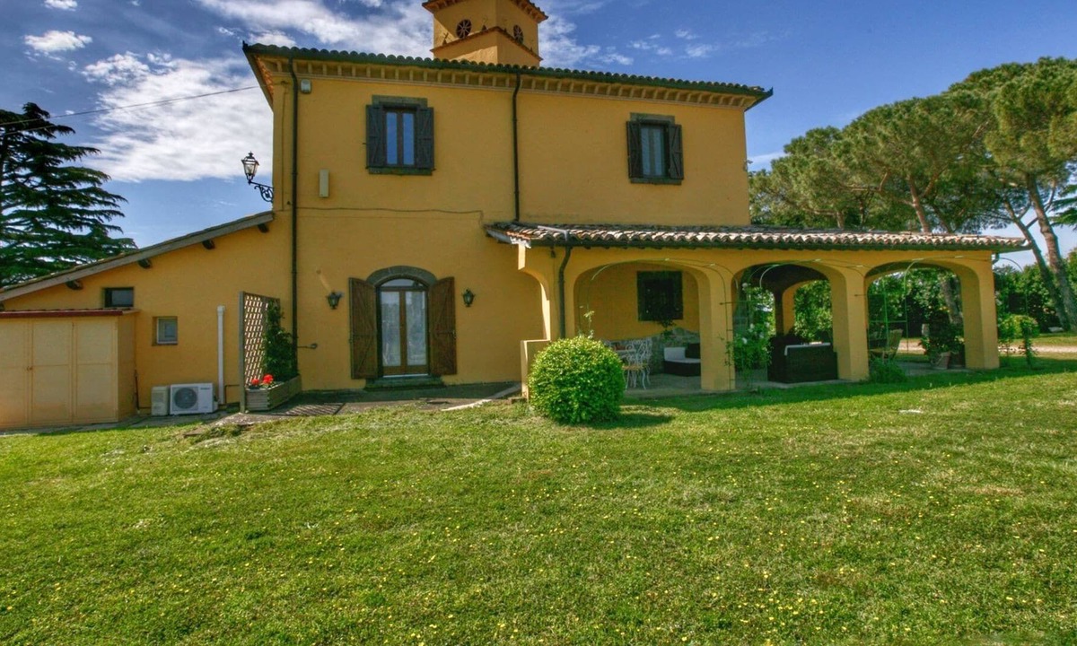 Graffignano Villa | Belvilla by OYO Villa Graffi
