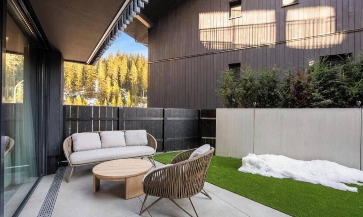 Laax Apartment | Black Summit Boutique Resort Laax: Holiday apartment RUSCHEIN