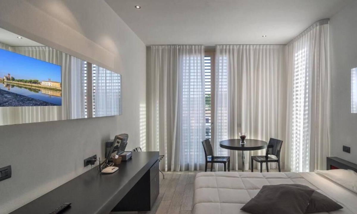 Pisa Hotel | Blue Shades Aparthotel