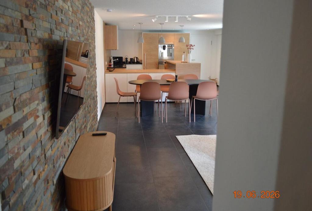 Gross Apartment | Boutique stay Einsiedeln I Lake & Whirlpool I Zurich