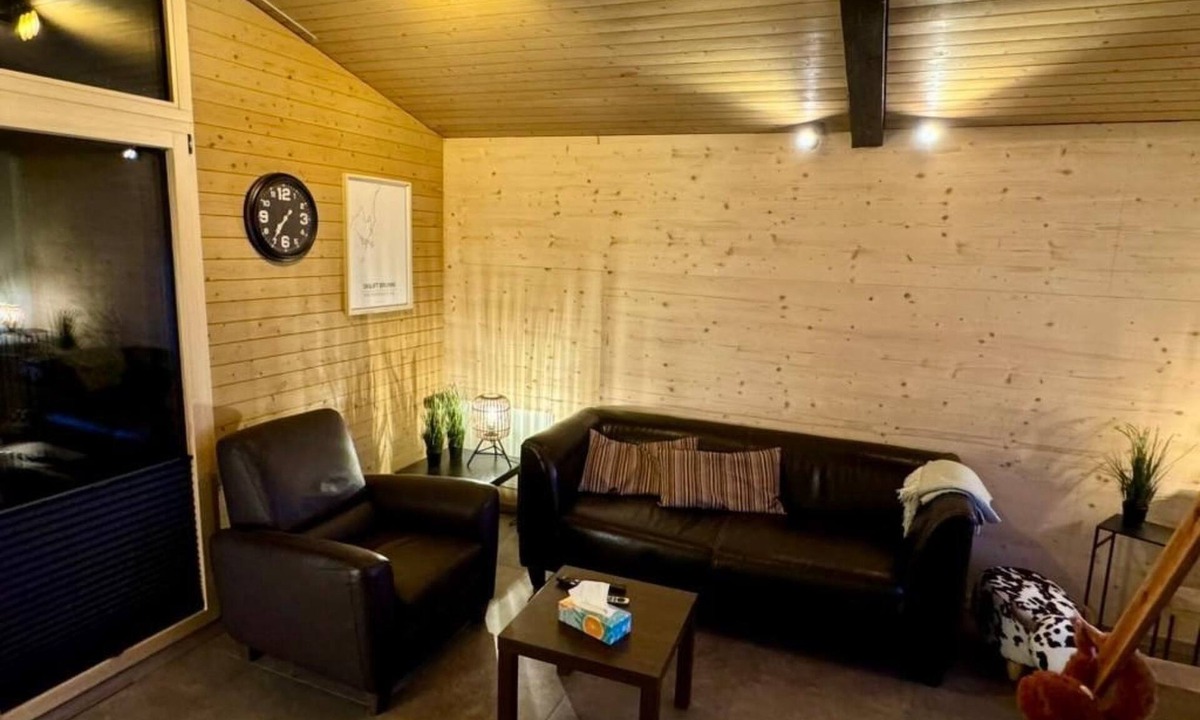 Alpthal Apartment | Brunni-Alpthal direkt an den Mythen-Bergen by Interhome