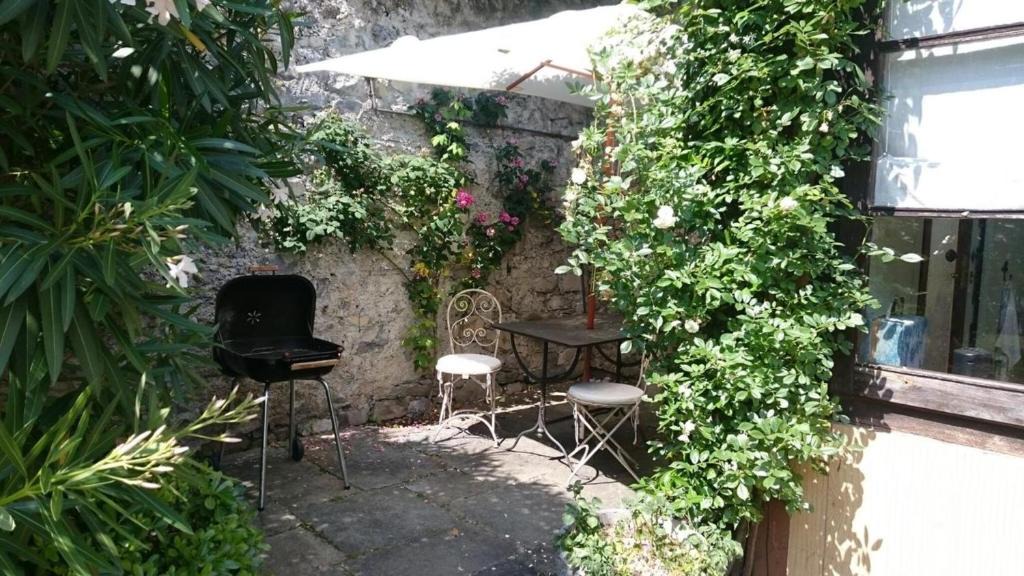 Azzano Apartment | Ca Balossa charming house and garden - Tremezzina lago di Como, overlooking Bellagio and villa Balbianello