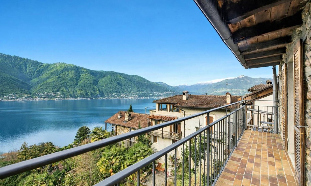 Caviano Apartment | Casa la Tortue 2 Scaiano for 6, Scaiano, Switzerland