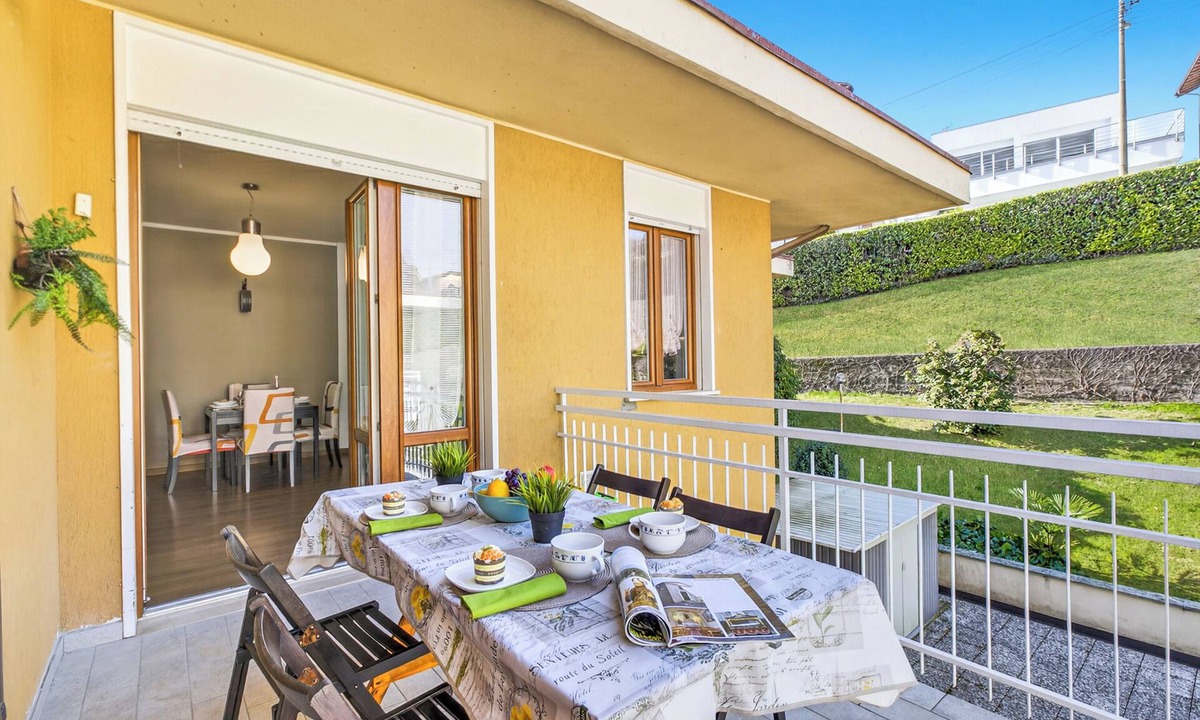 Nebbiuno Apartment | Casa Mirella quiet 2BR with View, Balcony and AC, Nebbiuno, Italy
