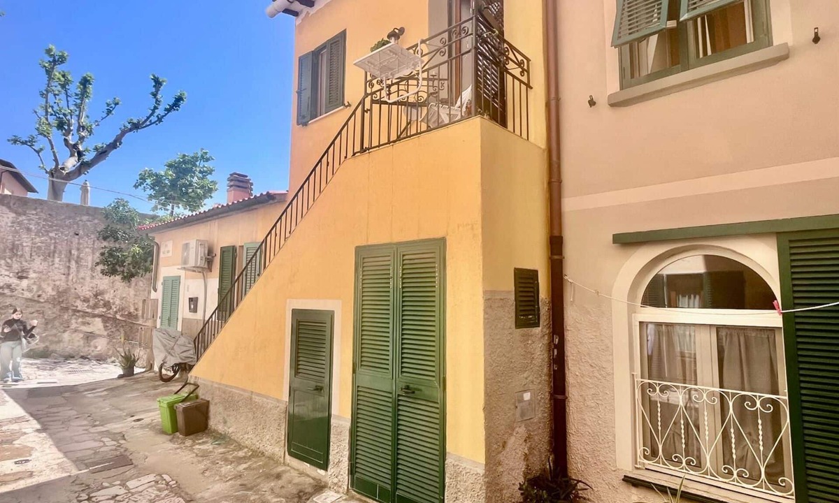 Portoferraio Old Town Apartment | Casa Vega charm and history in Portoferraio