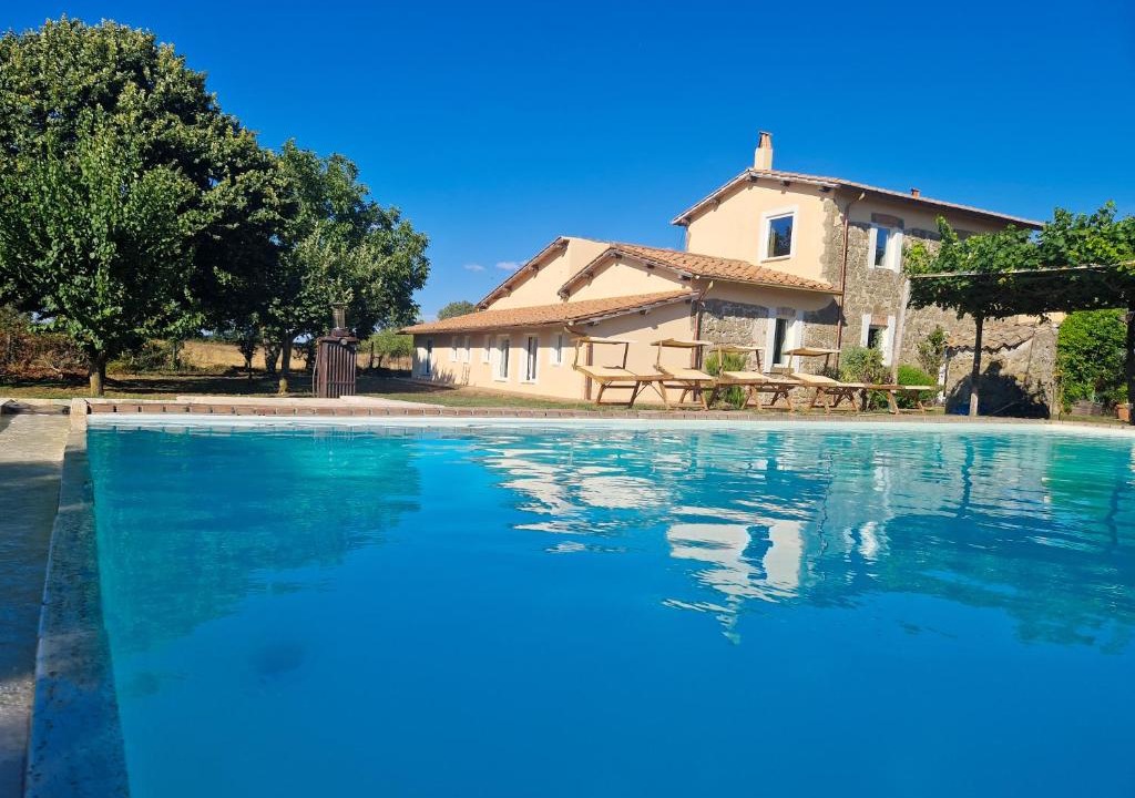 Viterbo Villa | Casale Le Pietre