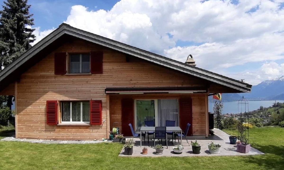 Aeschi bei Spiez House | Chalet Rosenthaler by Interhome