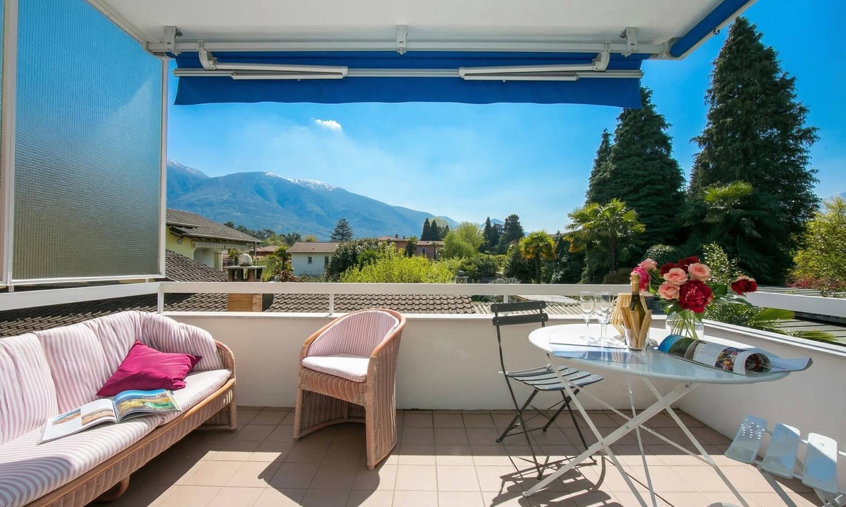 Ascona Apartment | Charm Apartment with Balcony and Parking, Ascona, Switzerland