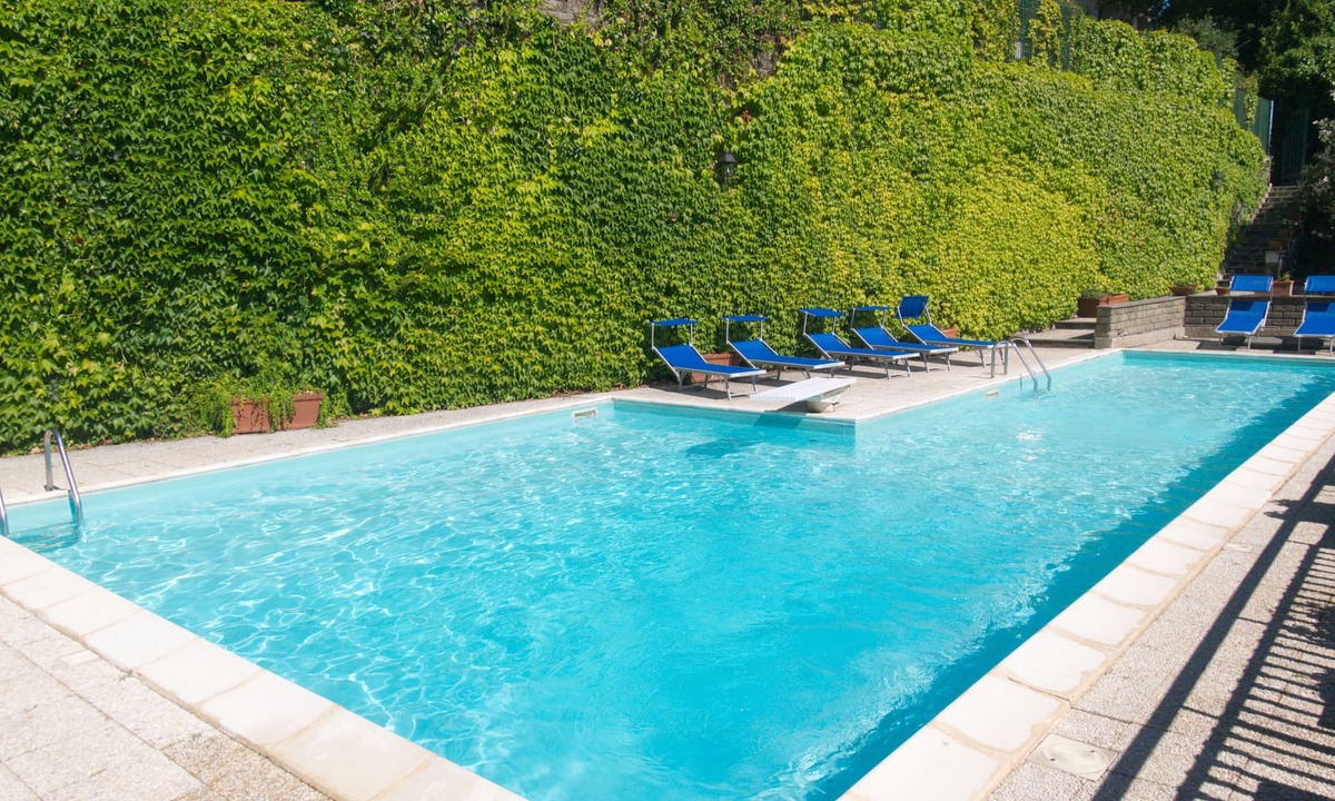 Poggio delle Ginestre Villa | Completely remodeled in 2022. Villa, panoramic lake view, private swimming pool
