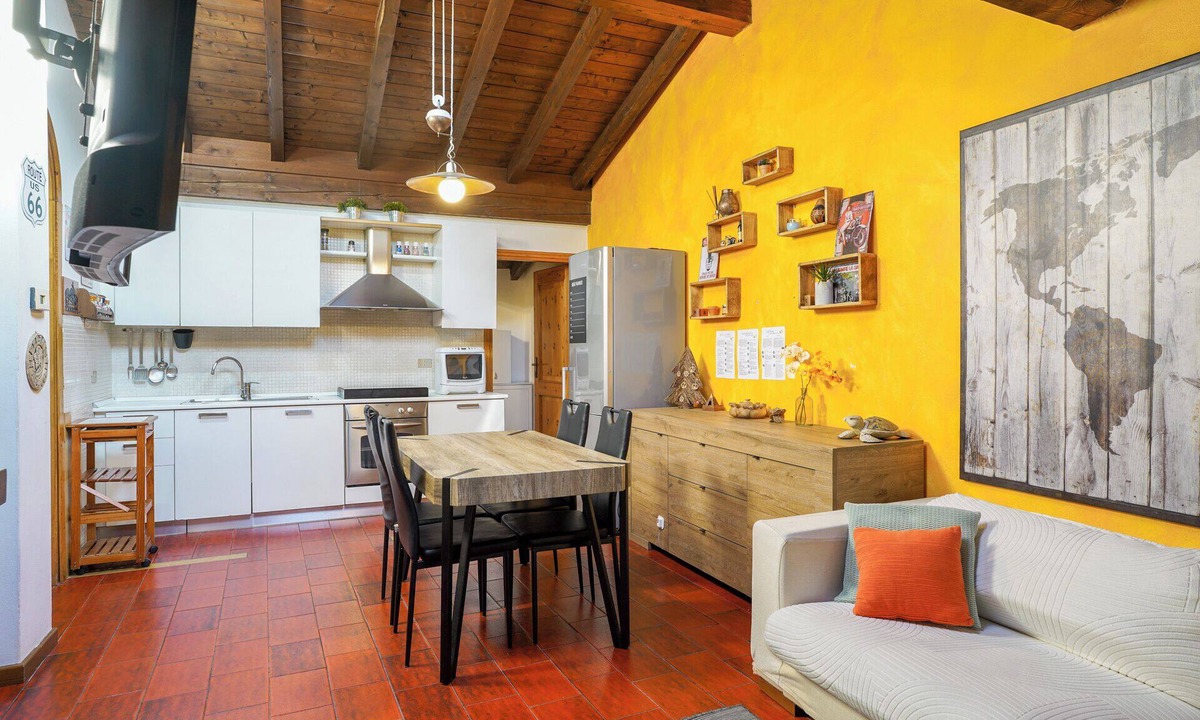 Cassina Valsassina Apartment | Corte Antica - Gerla attic appartment P3