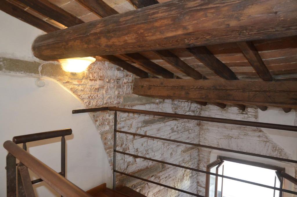 San Lorenzo Apartment | Dante e Beatrice