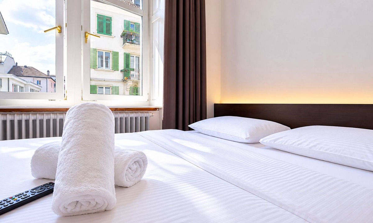 Langstrasse Hotel | easyHotel Zürich City Centre