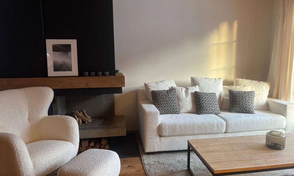 Rougemont Apartment | Elegant 1BR Rougemont Apartment