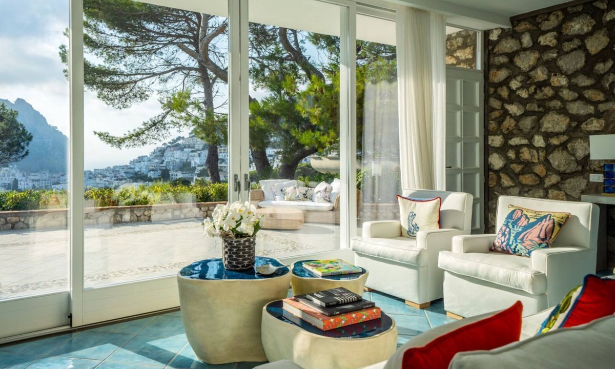 Capri Villa | Elegant Villa with an outstanding view five minutes on foot from the city center