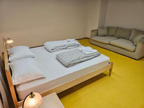 Old Town House | -Eski-Mars Deluxe - Spacious Private Room - Chur Old Town