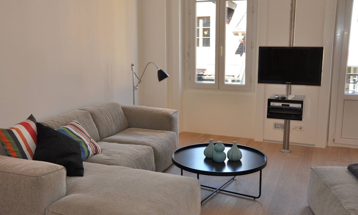 Vevey Apartment | Exceptional furnished Appartments. Geneva lakefront in center of Vevey.