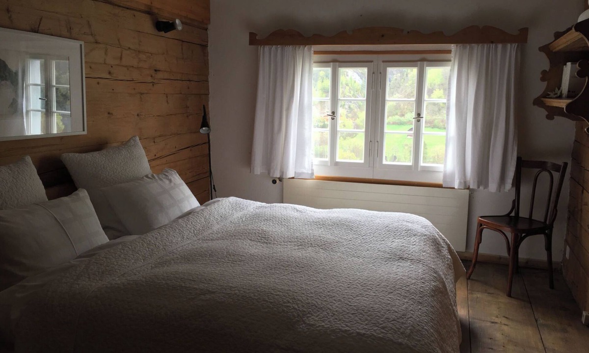 Surcasti Apartment | Ferienhaus Altes Pfarrhaus, Surcasti, (Surcasti), 15000B by Interhome