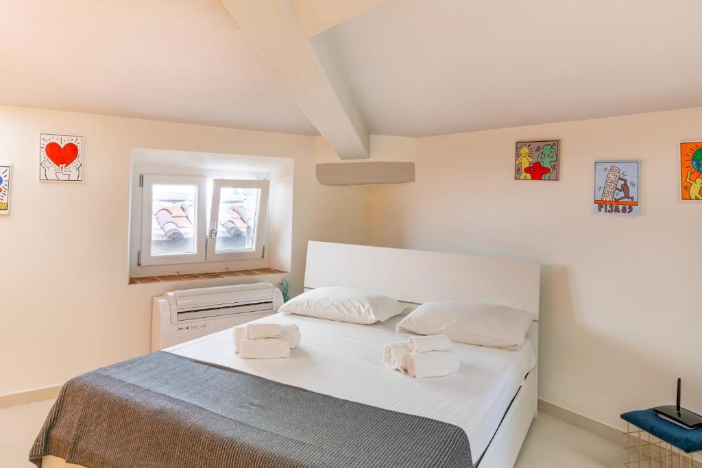 San Francesco Apartment | GuestHost - San Francesco Modern and Central Apartments