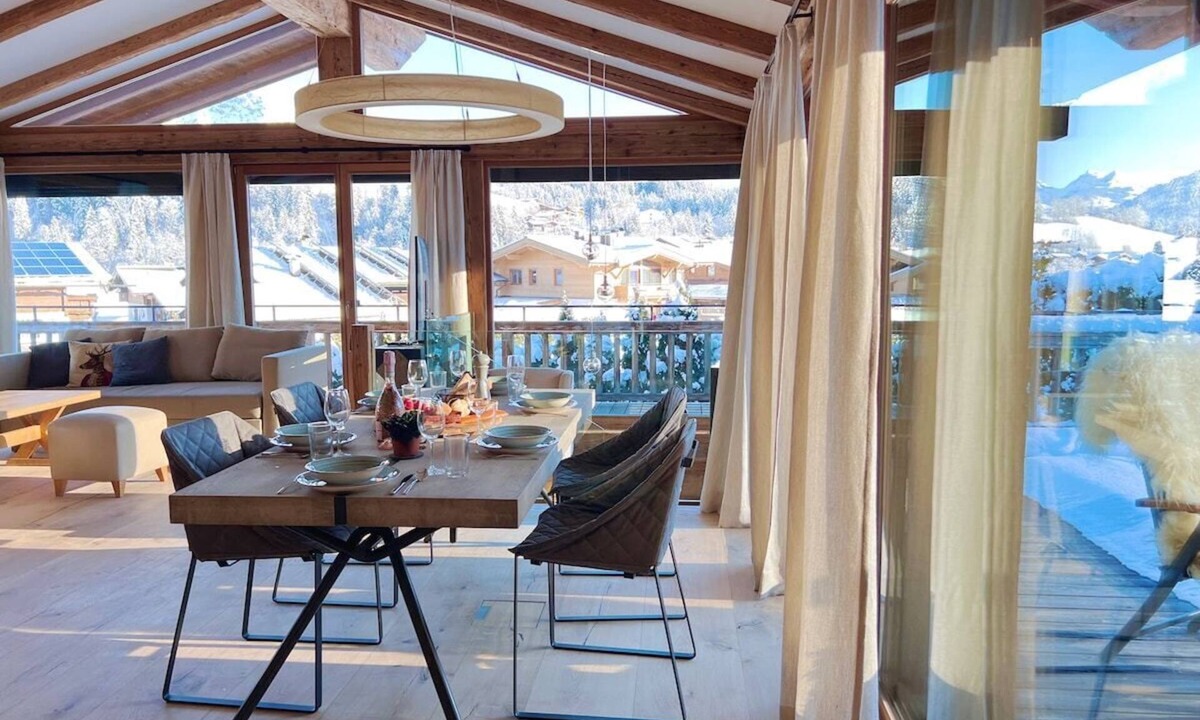 Reith bei Kitzbuehel Ski Chalet | Hideaway Design Chalet