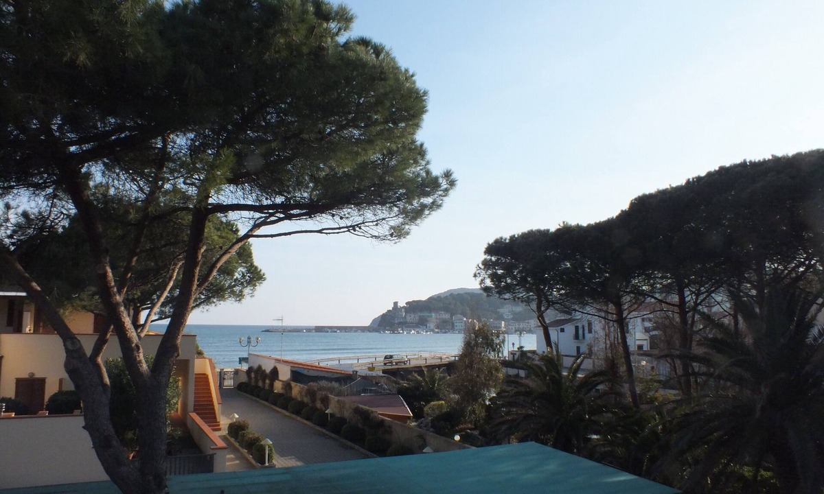 Marina di Campo Apartment | Holiday Apartment "Golden River 8" with Sea View