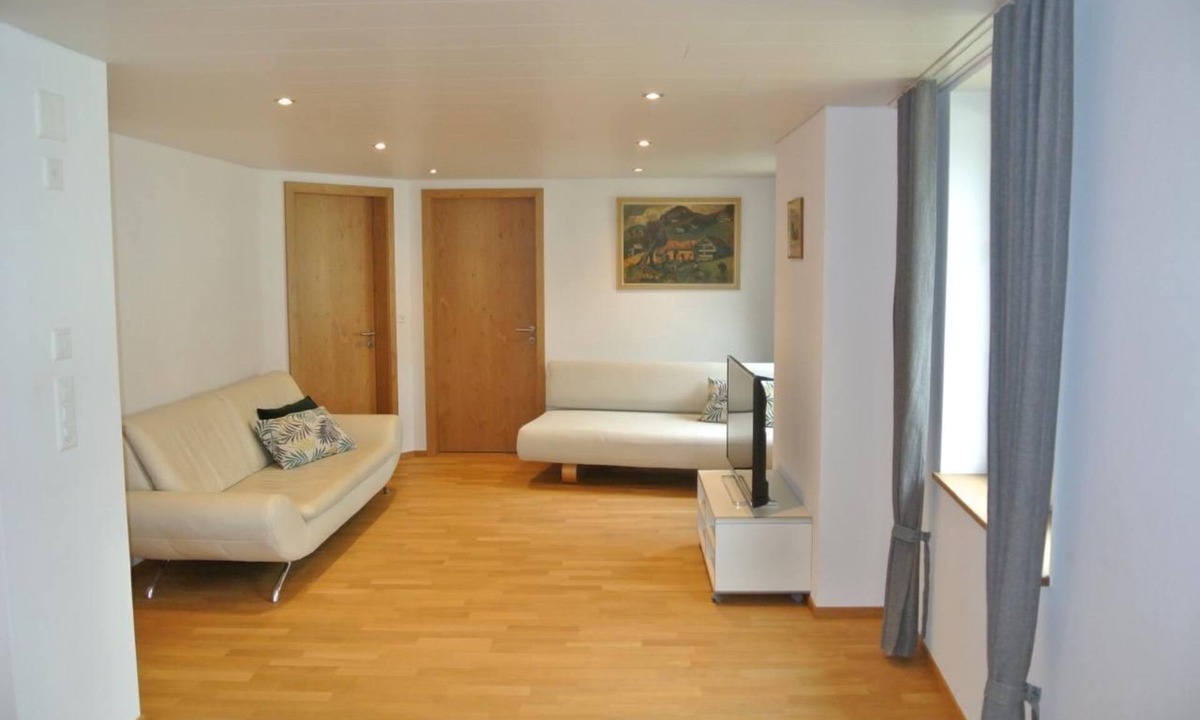 Haslen Apartment | Holiday flat Blue House