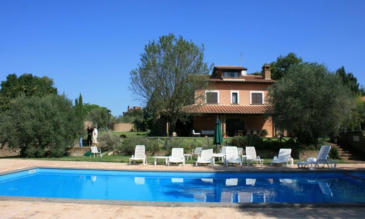 Corchiano House | Holiday house Corchiano for 1 - 12 persons with 5 bedrooms - Holiday home
