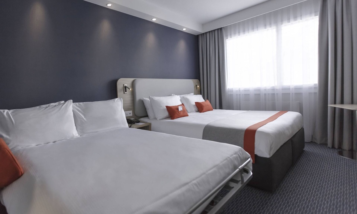 Neuenkirch Hotel | Holiday Inn Express Luzern - Neuenkirch by IHG