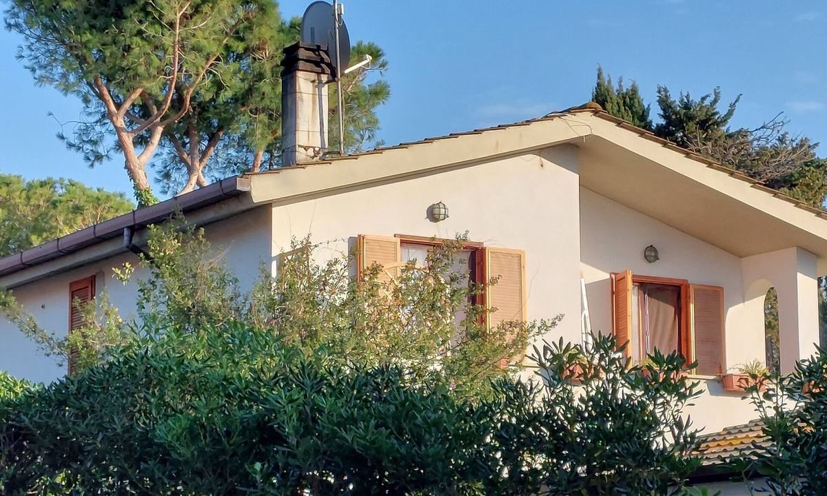Marina Velca House | House 2 km from the sea in the green of Marina Velca Golf