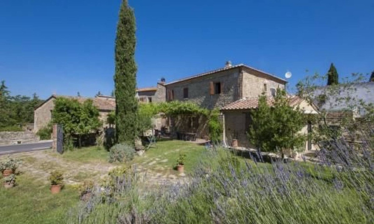 Civitella Paganico House | Ihr Zuhause in der Ferne by Interhome