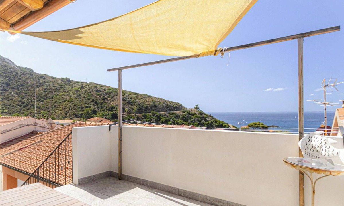 Pomonte House | Il Gelso - Sea View Holiday Home in Pomonte - Elba Island