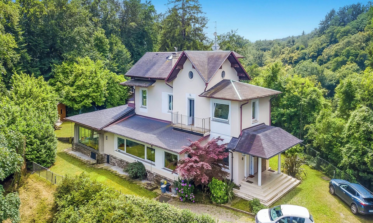 Ex Sottostazione Villa | Il Gioiellino: Lake Maggiore Villa with Inside Pool and Sauna, Gignese, Italy