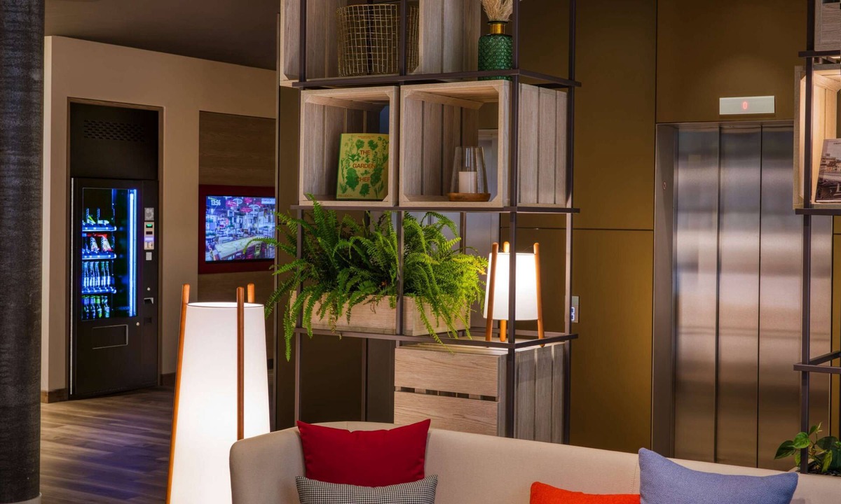 Ruemlang Hotel | IntercityHotel Zurich Airport
