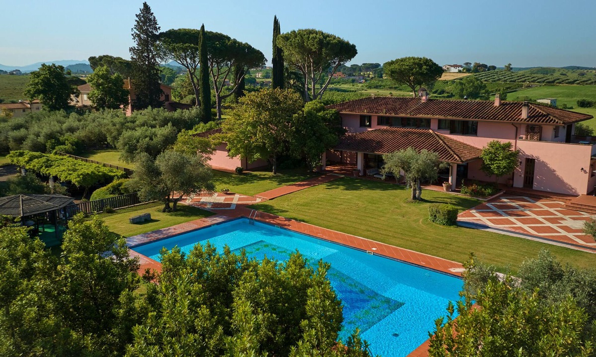 Palombara Sabina Villa | Luxury Estate Near Rome | Chef, Pool & Tennis